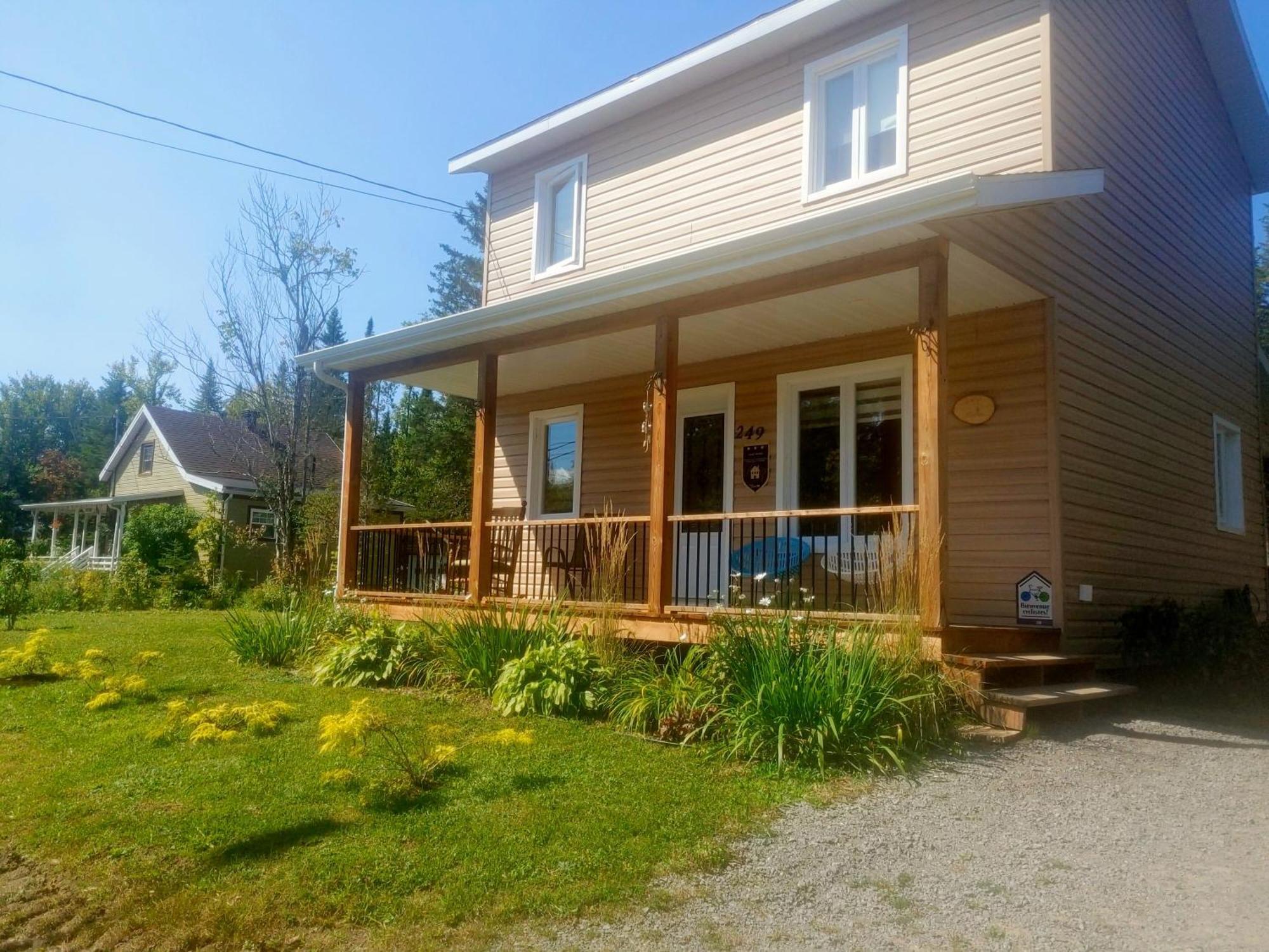 Chalet Mathis Saint-Raymond Εξωτερικό φωτογραφία